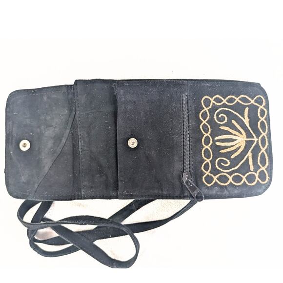Handmade convertible soft suede embroidered bag - Picture 5 of 5
